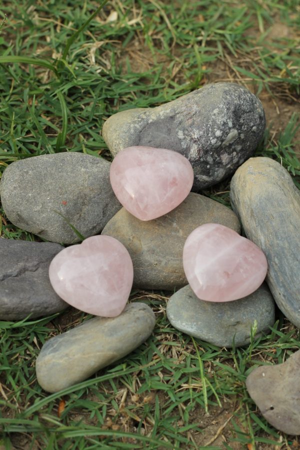 Vedikaura Rose Quartz Heart