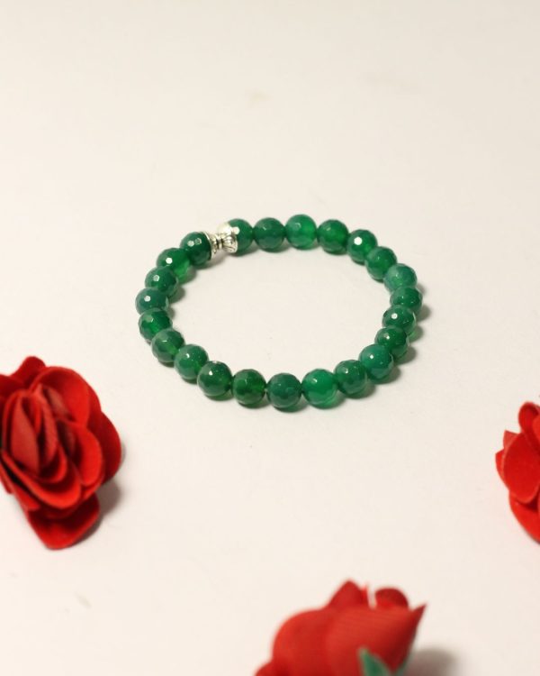 Vedikaura Green Onyx Bracelet – Strength & Emotional Balance Crystal Bracelet - Image 2