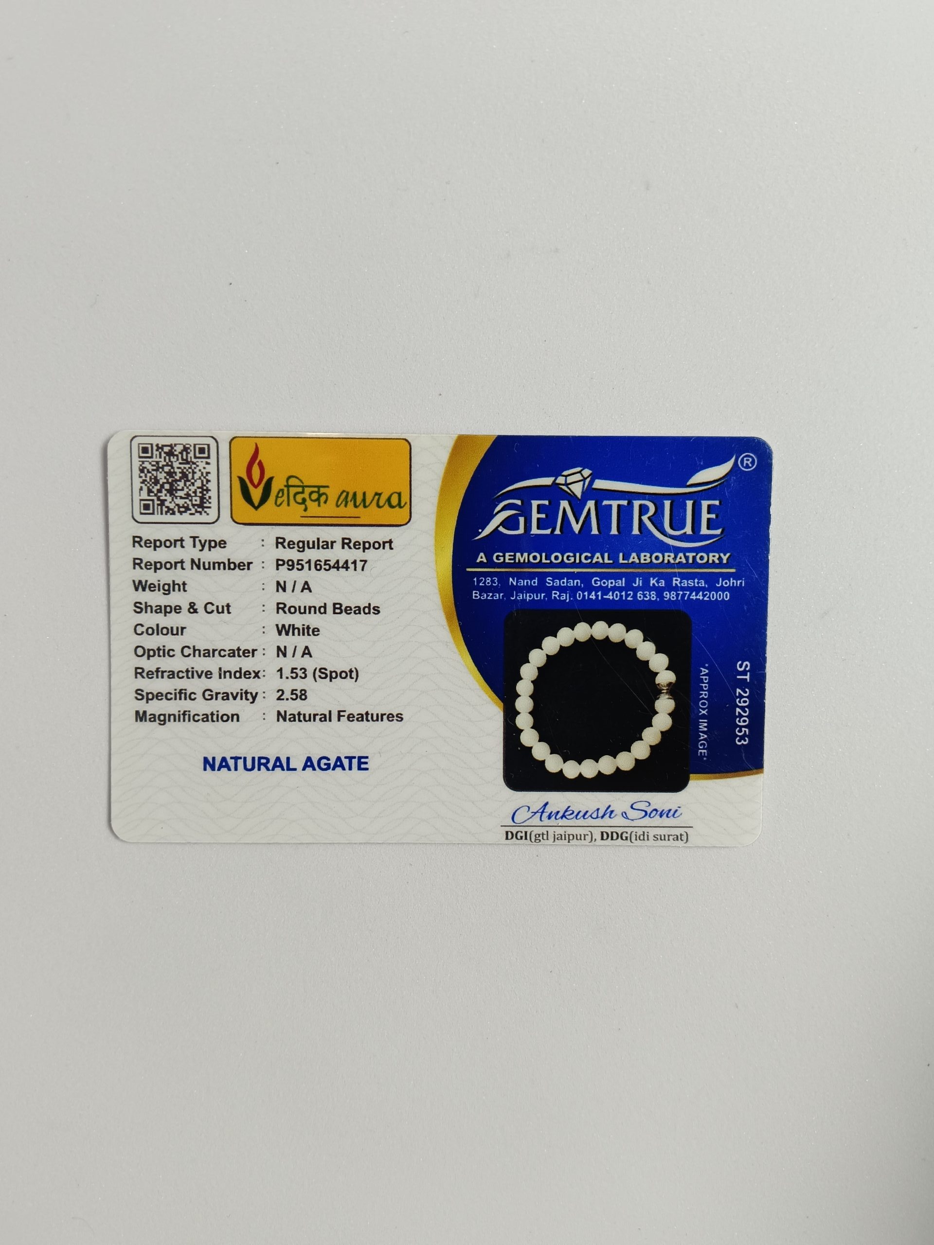 Vedikaura White Agate Bracelet – Purity & Emotional Healing Crystal Bracelet