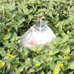 Vedikaura Sphatik Pyramid